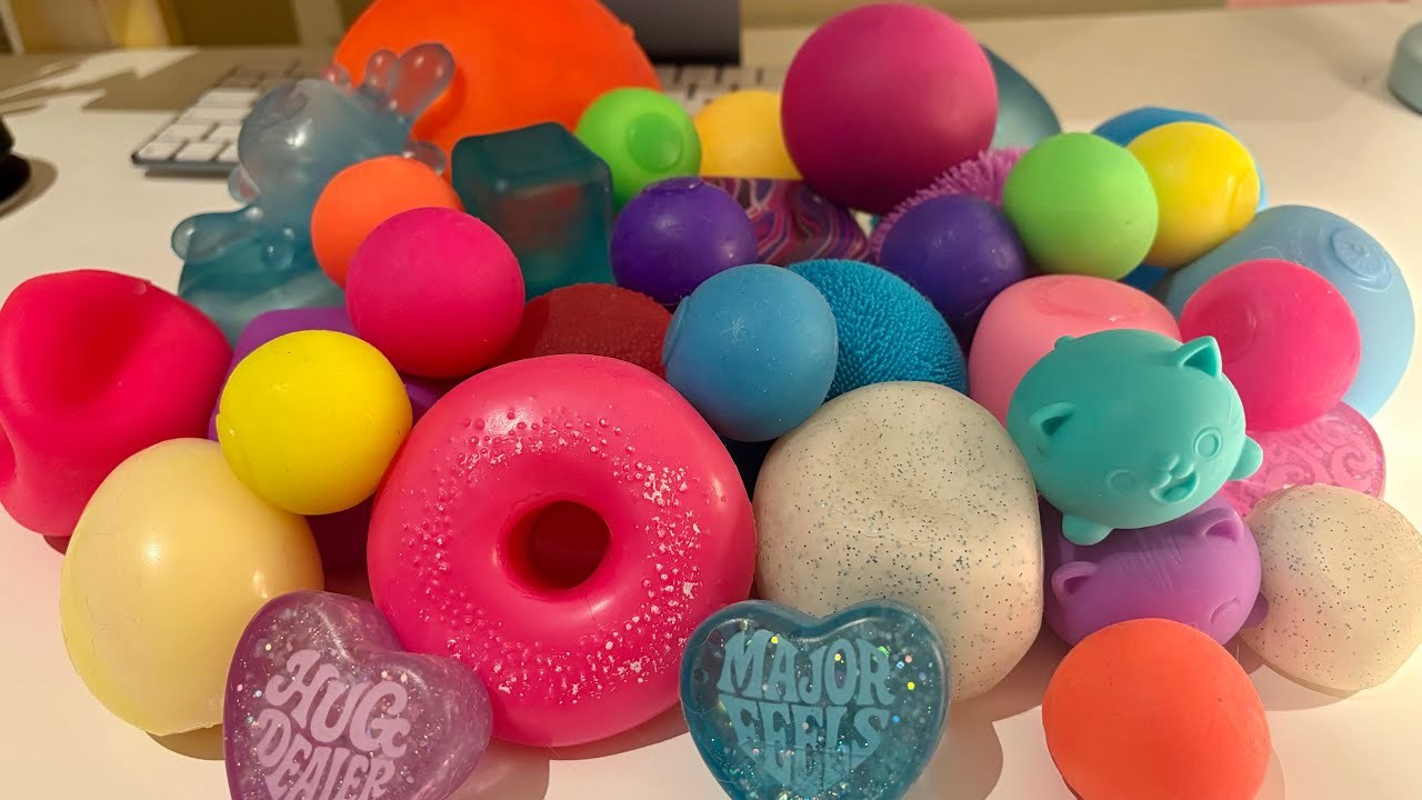 NeeDoh Fuzz Ball Flower Power customer-style review image