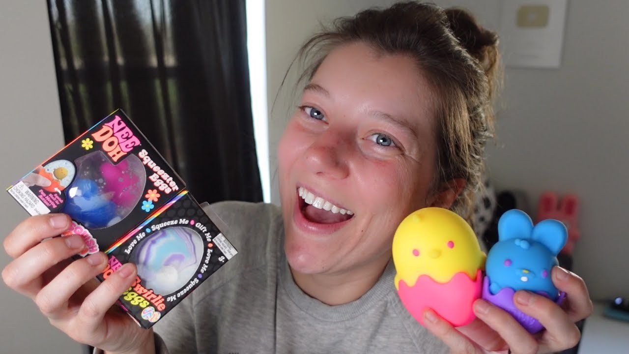 NeeDoh Fuzz Ball Flower Power customer-style review image